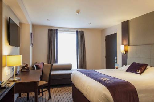 Premier Inn London Romford Central Ngoại thất bức ảnh