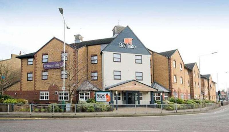 Premier Inn London Romford Central Ngoại thất bức ảnh