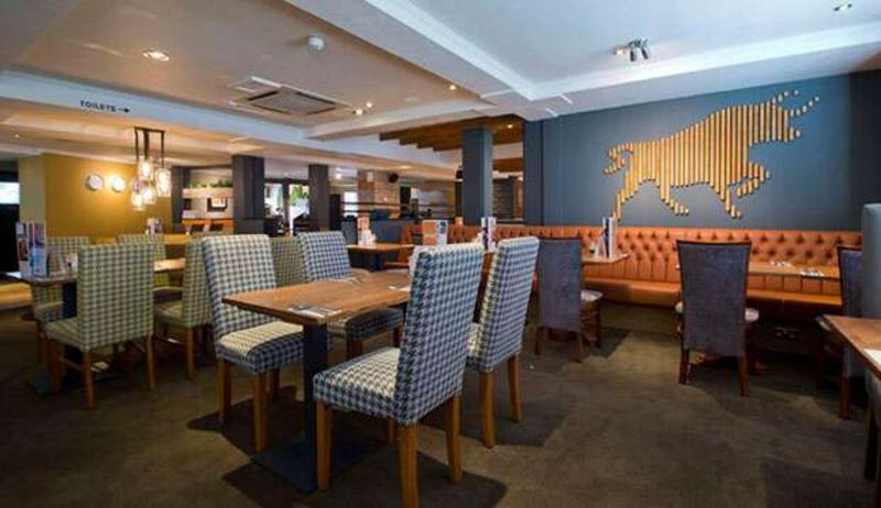Premier Inn London Romford Central Ngoại thất bức ảnh
