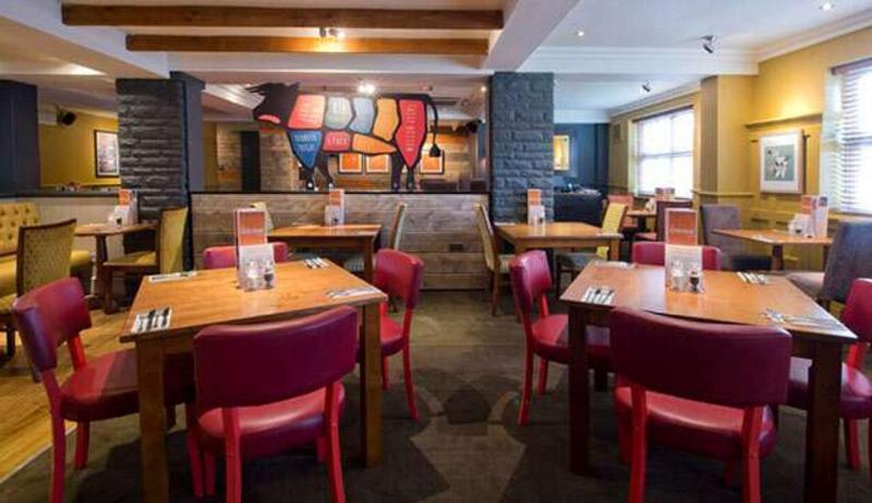 Premier Inn London Romford Central Ngoại thất bức ảnh